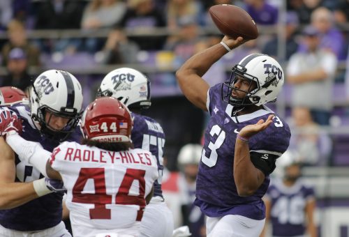 TCU quarterback Shawn Robinson passes in the second quarter as TCU hosts Oklahoma University for the 2018 Homecoming Game in Amon G. Carter Stadium, Saturday, October 20, 2018. Photo by Rodger Mallison