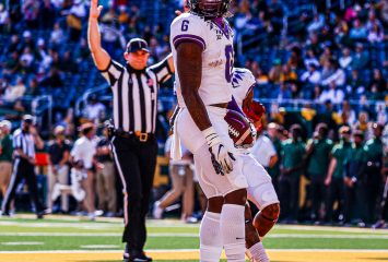 Zach Evans rushed for 81 yards on seven carries, including his first career touchdown with a 30-yard run in the second quarter. He also had a 10-yard reception. Courtesy of TCU Athletics | Photo by Ellman Photography